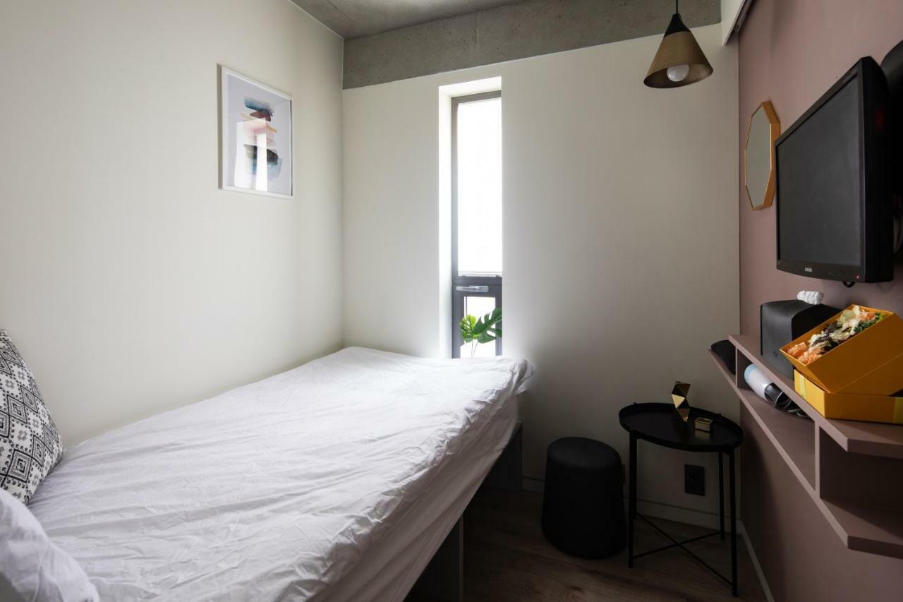 Dw Stay Hongdae Сеул Экстерьер фото